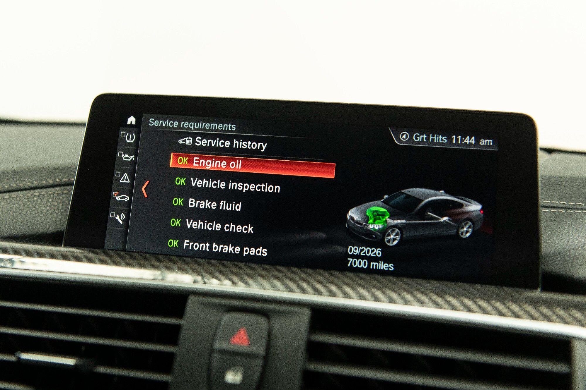 BMW M4 view 24
