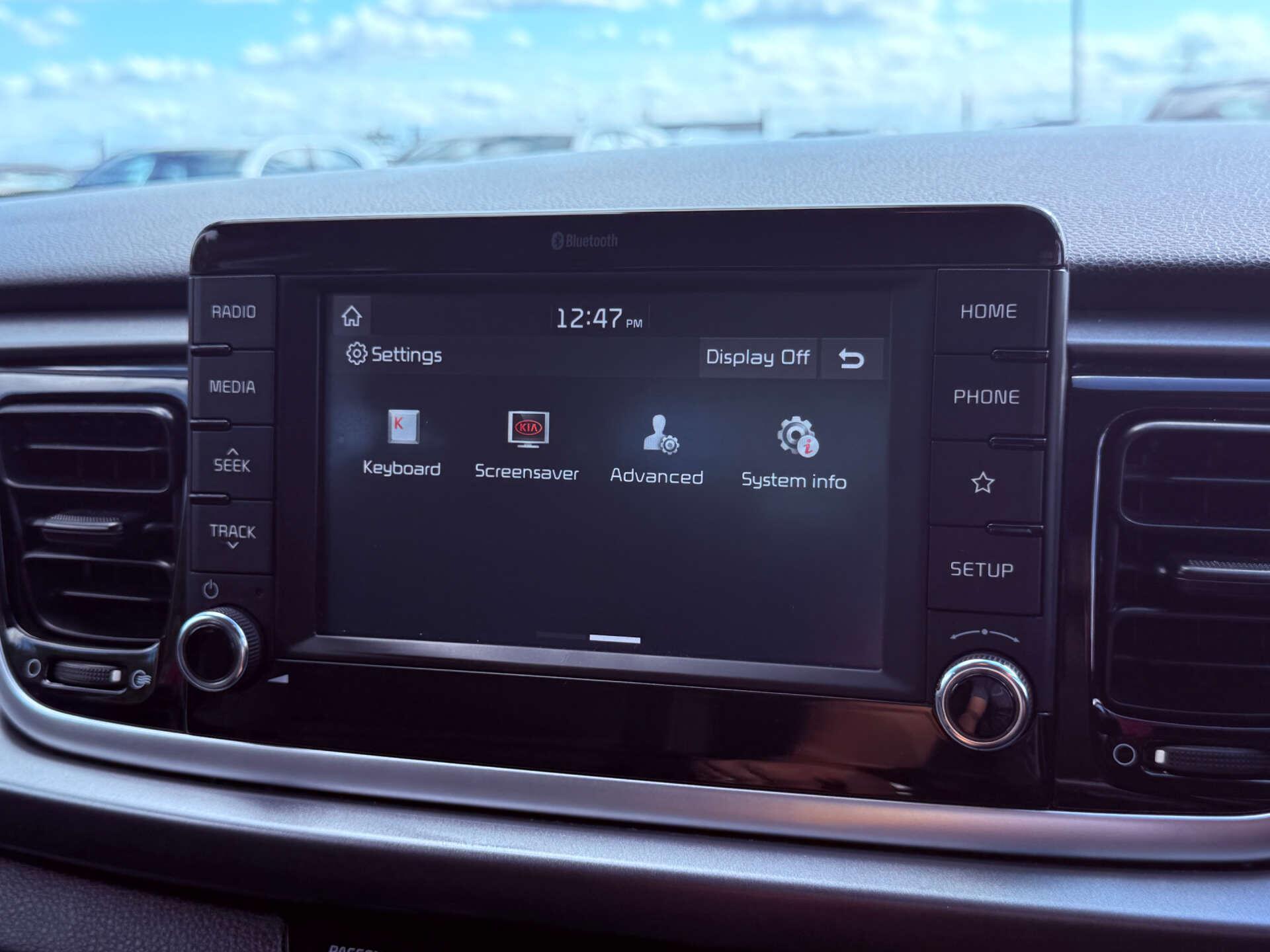Kia Rio view 59