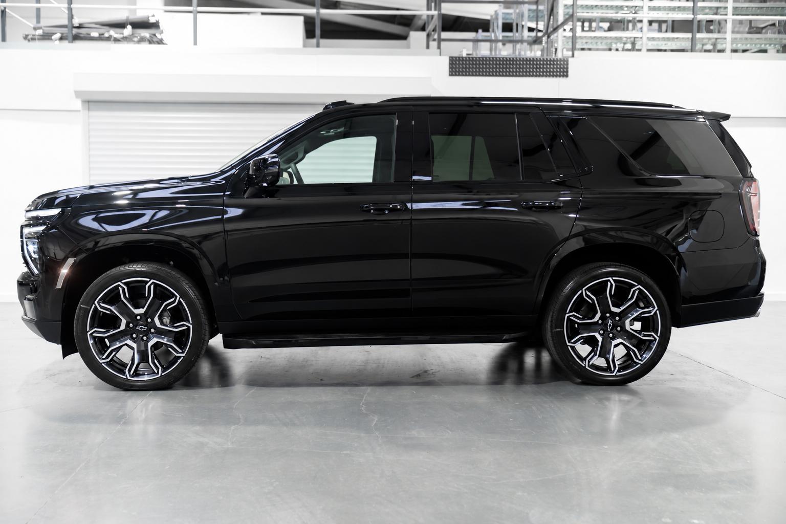 Chevrolet Tahoe view 5