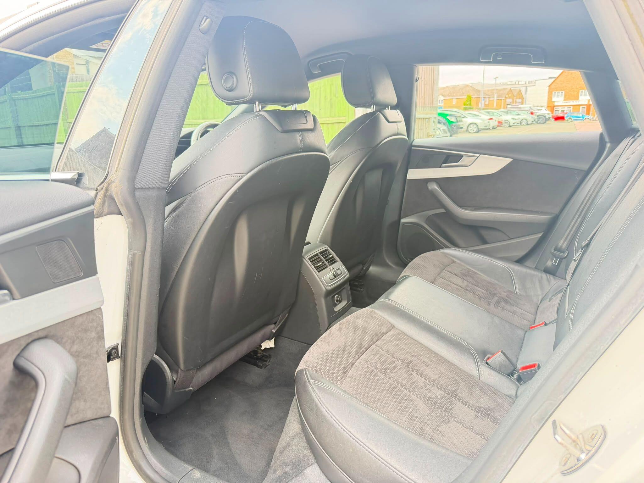 Audi A5 view 17
