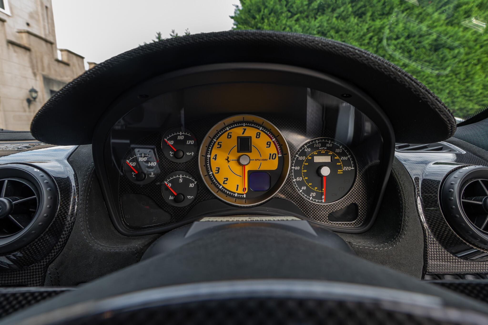 Ferrari F430 view 11