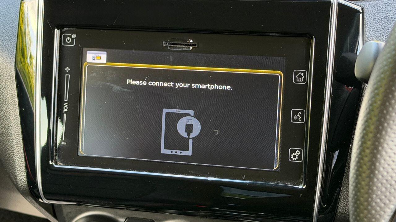 Suzuki Swift view 18