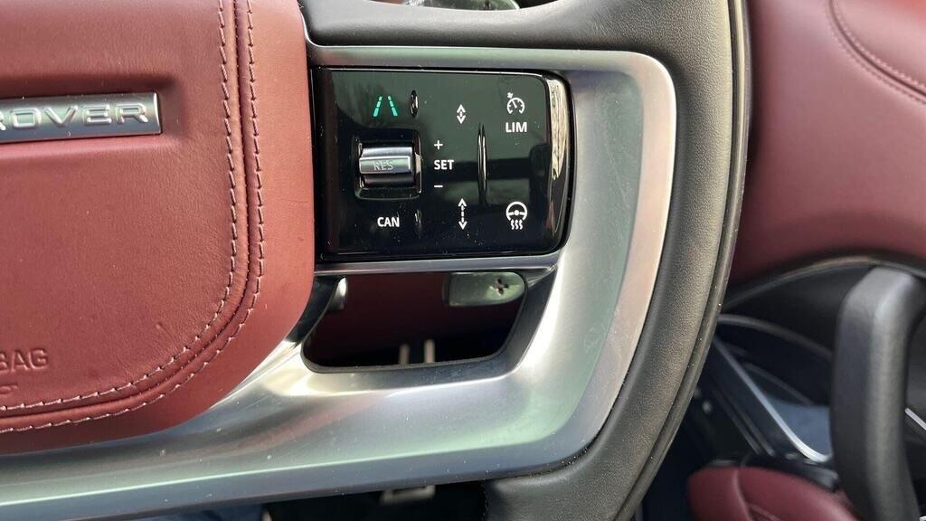Land Rover Range Rover view 12