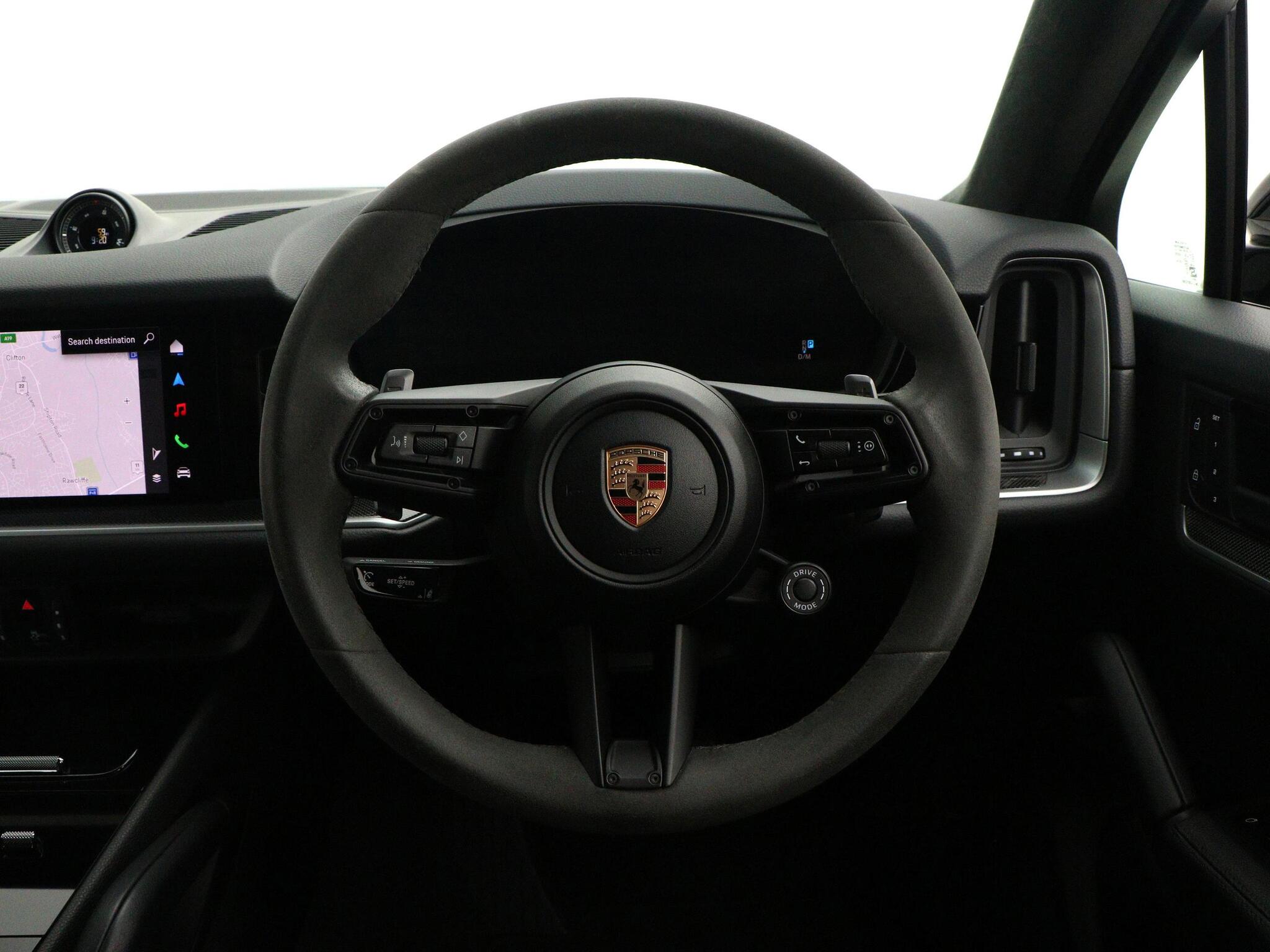 Porsche Cayenne view 39