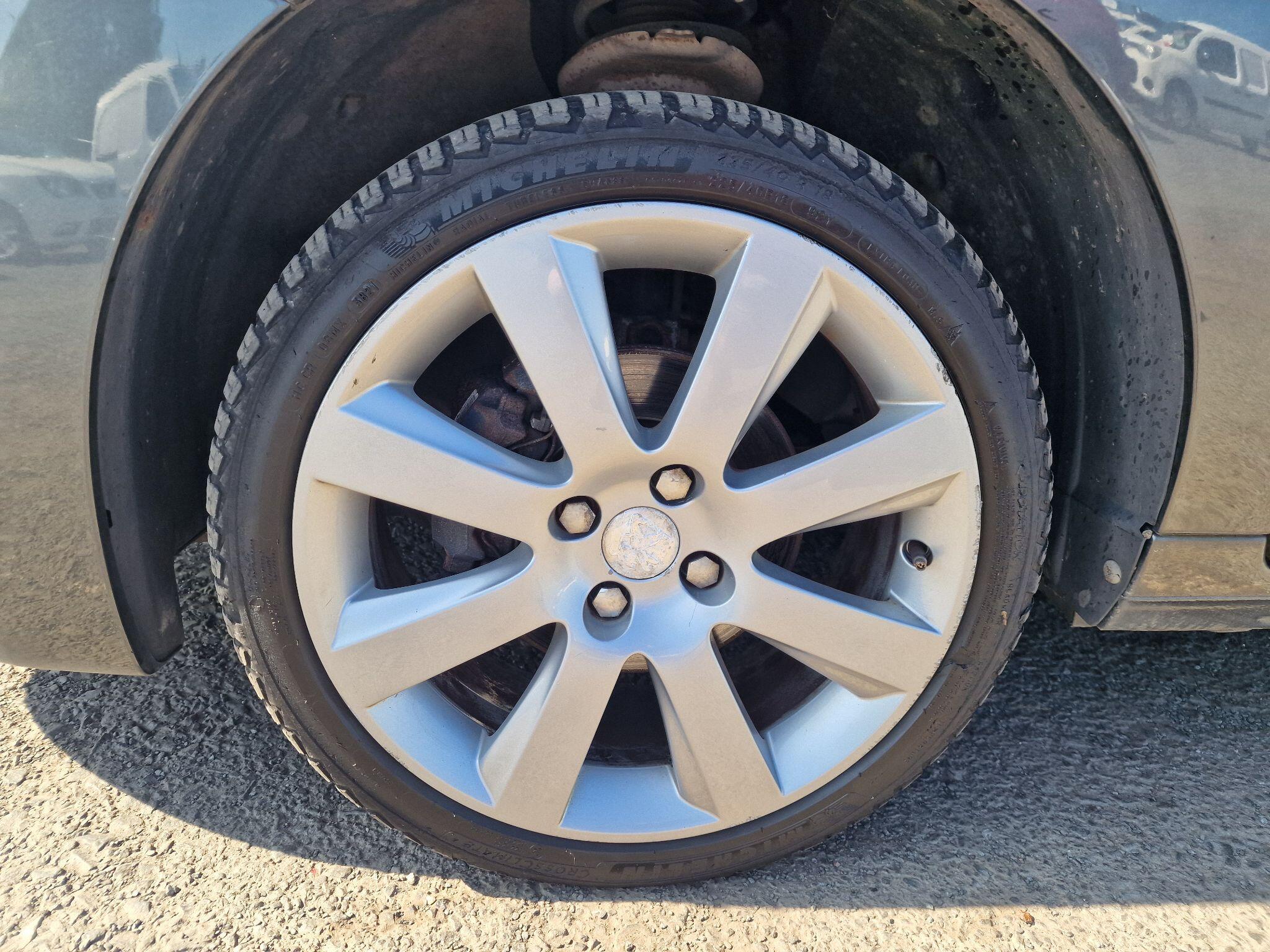 Peugeot 5008 view 26
