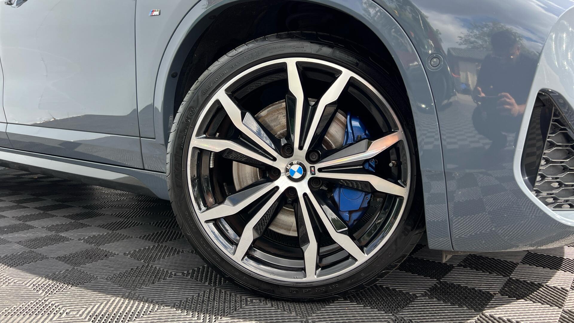 BMW X2 view 25