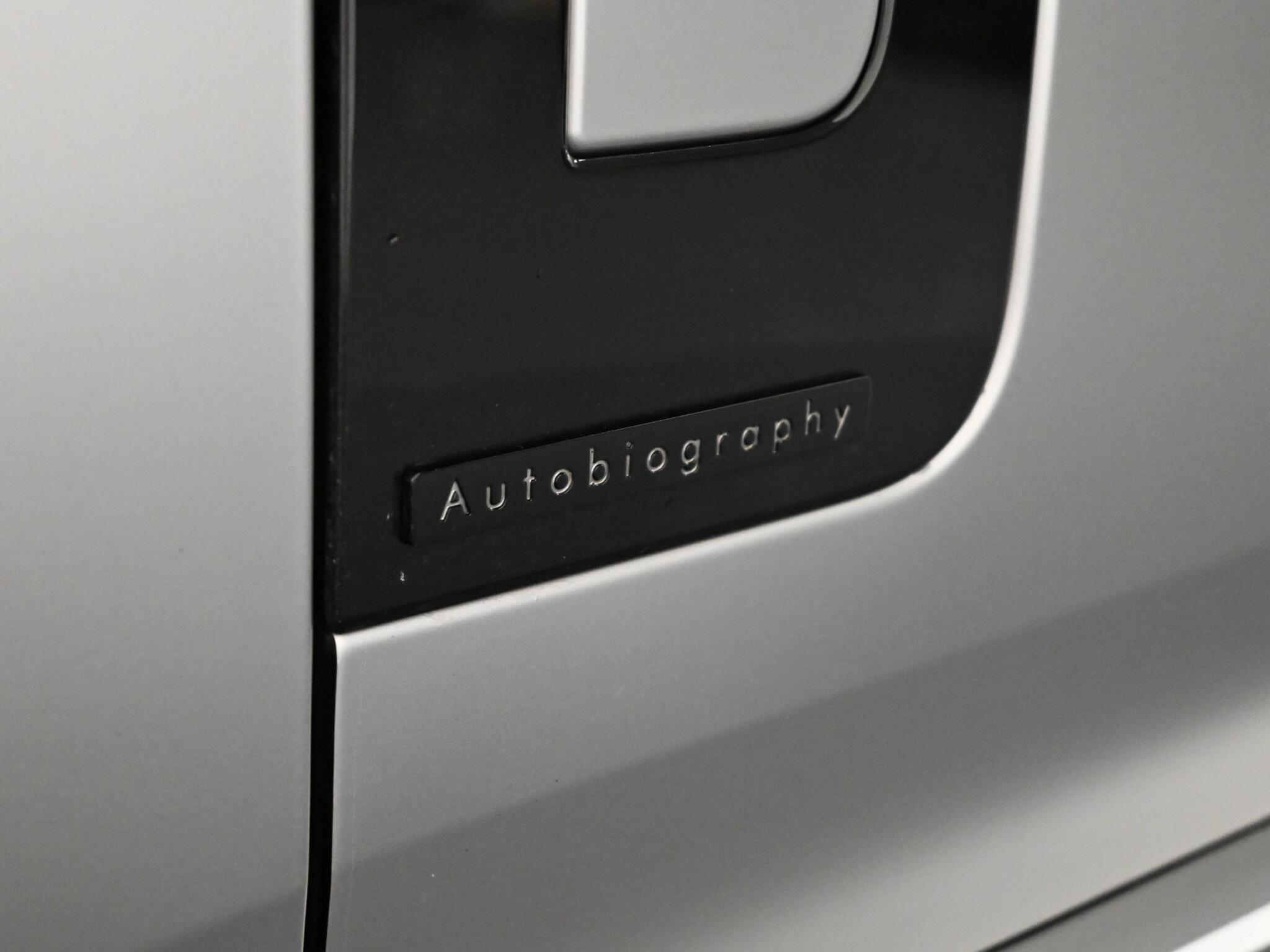 Land Rover Range Rover view 34