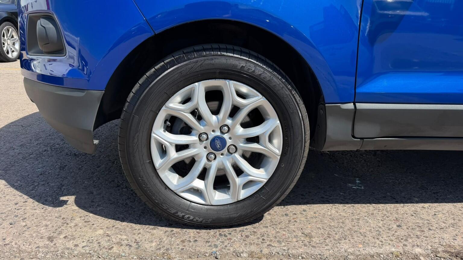 Ford Ecosport view 48