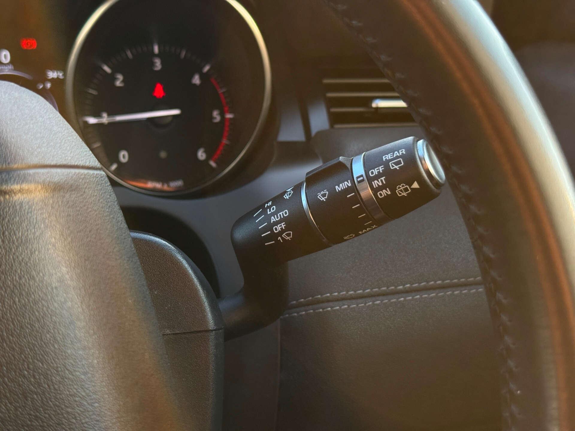 Land Rover Range Rover Evoque view 50