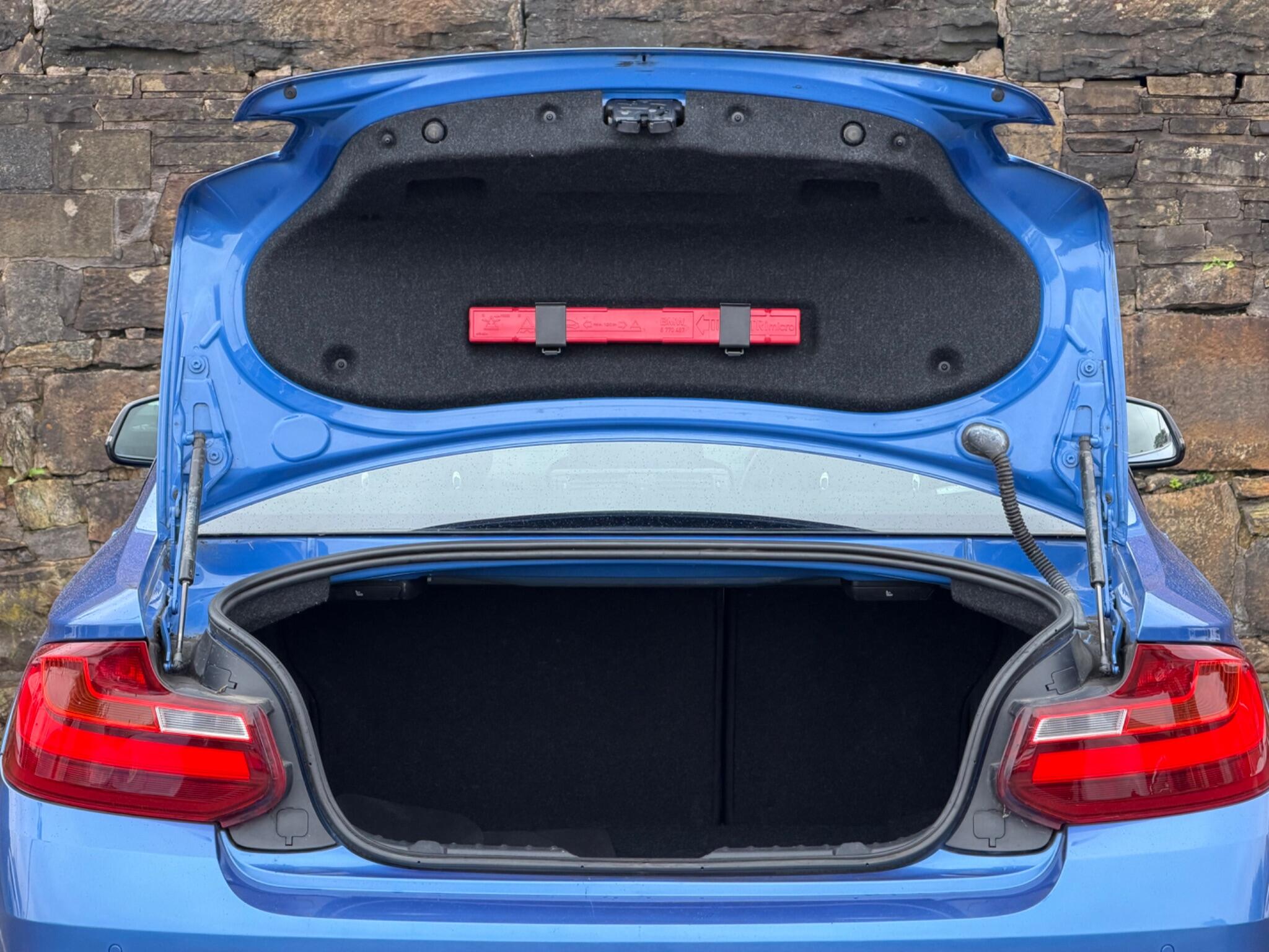 BMW 2 Series view 20