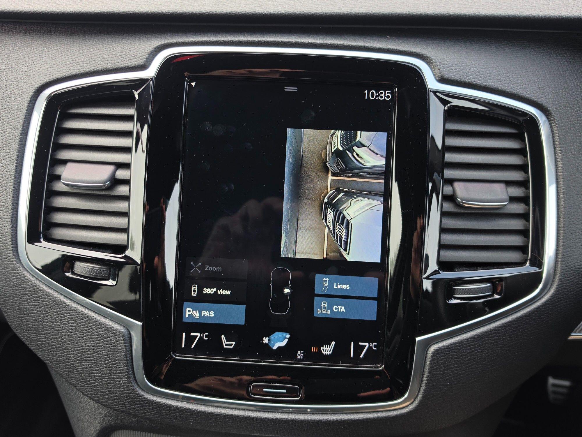 Volvo XC90 view 123