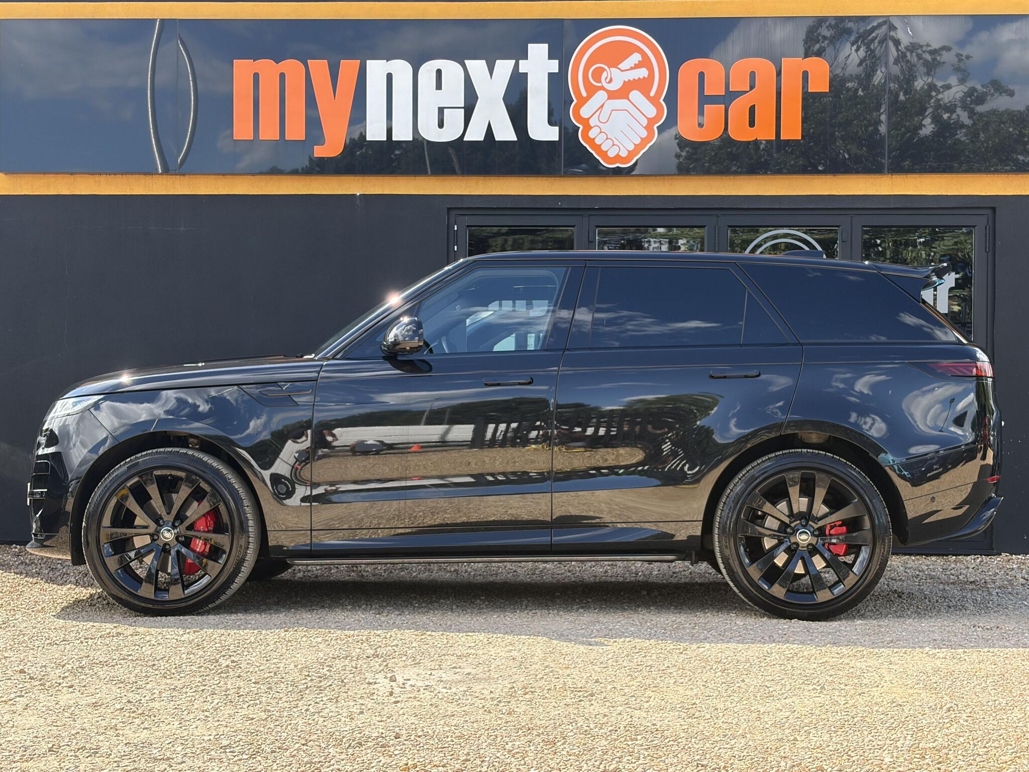 Land Rover Range Rover Sport view 7