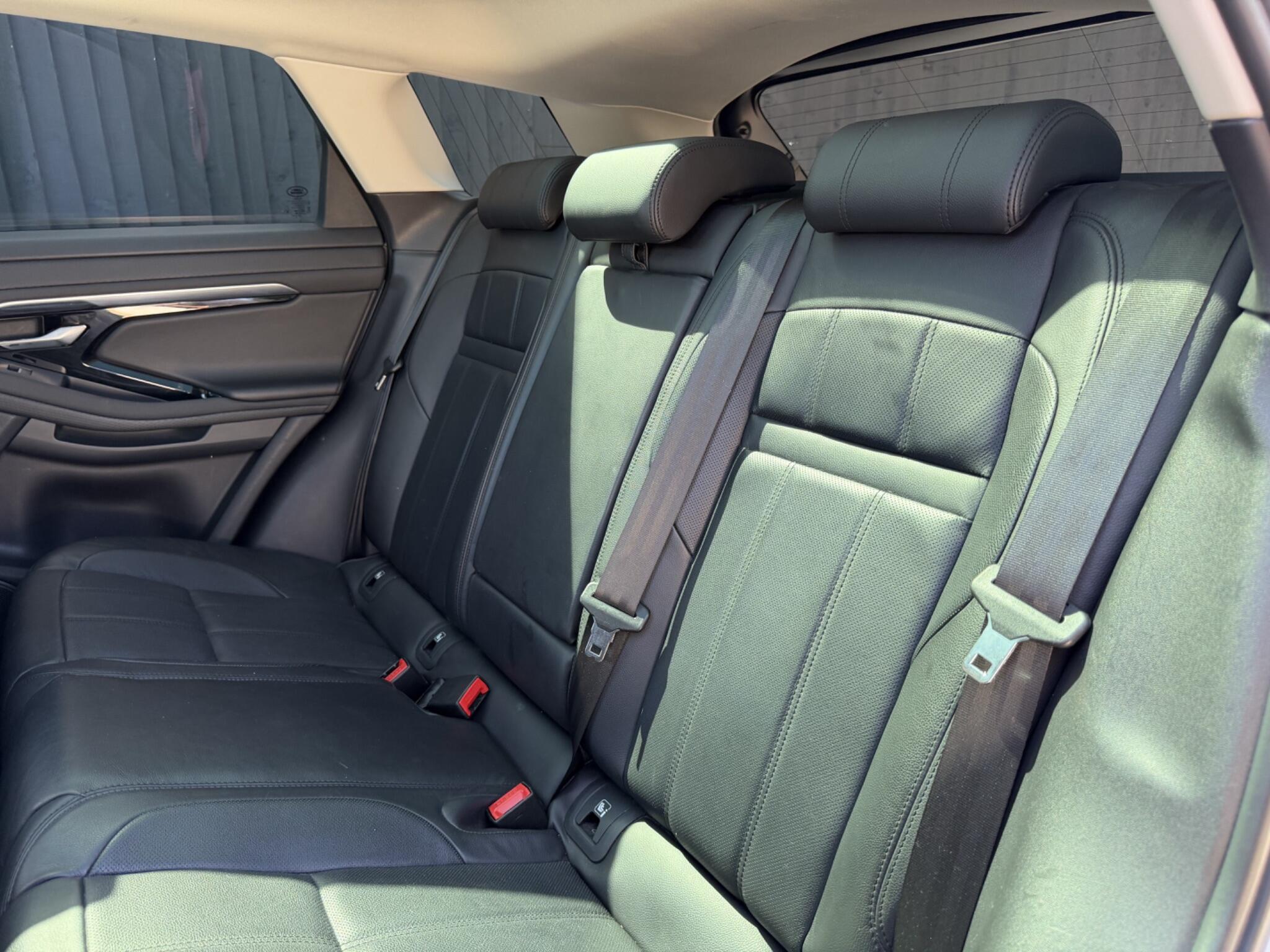 Land Rover Range Rover Evoque view 21
