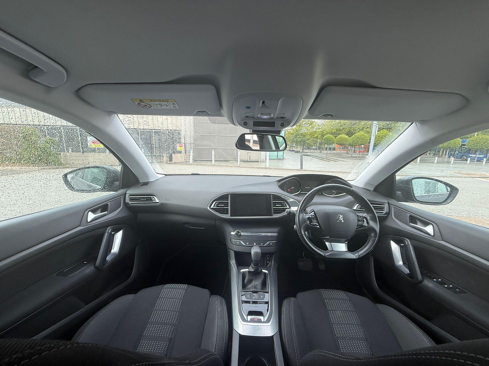 2017 Peugeot 308 1.2 PureTech Allure EAT Euro 6 (s/s) 5dr • 55,500 miles image 13