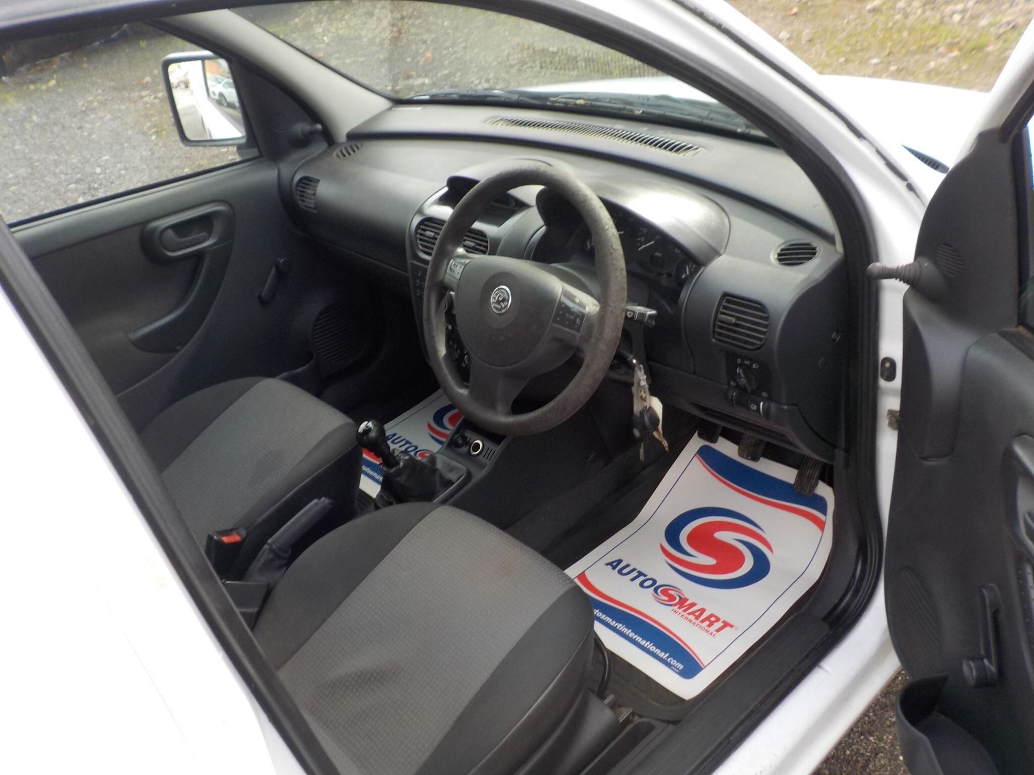Vauxhall Combo 1.3 CDTi 1700 16v 3dr