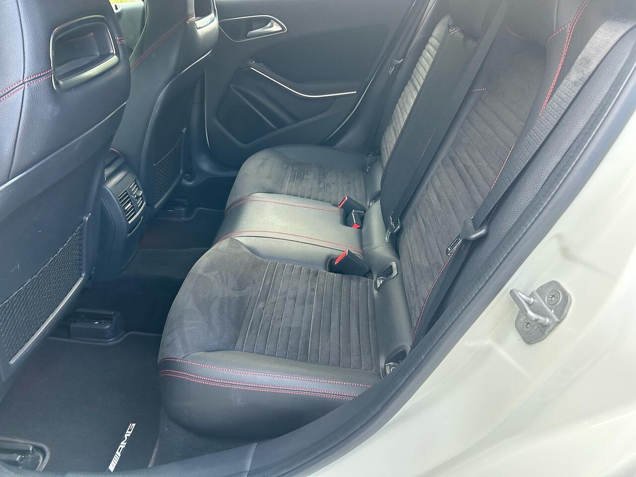 Mercedes-Benz A-Class view 33
