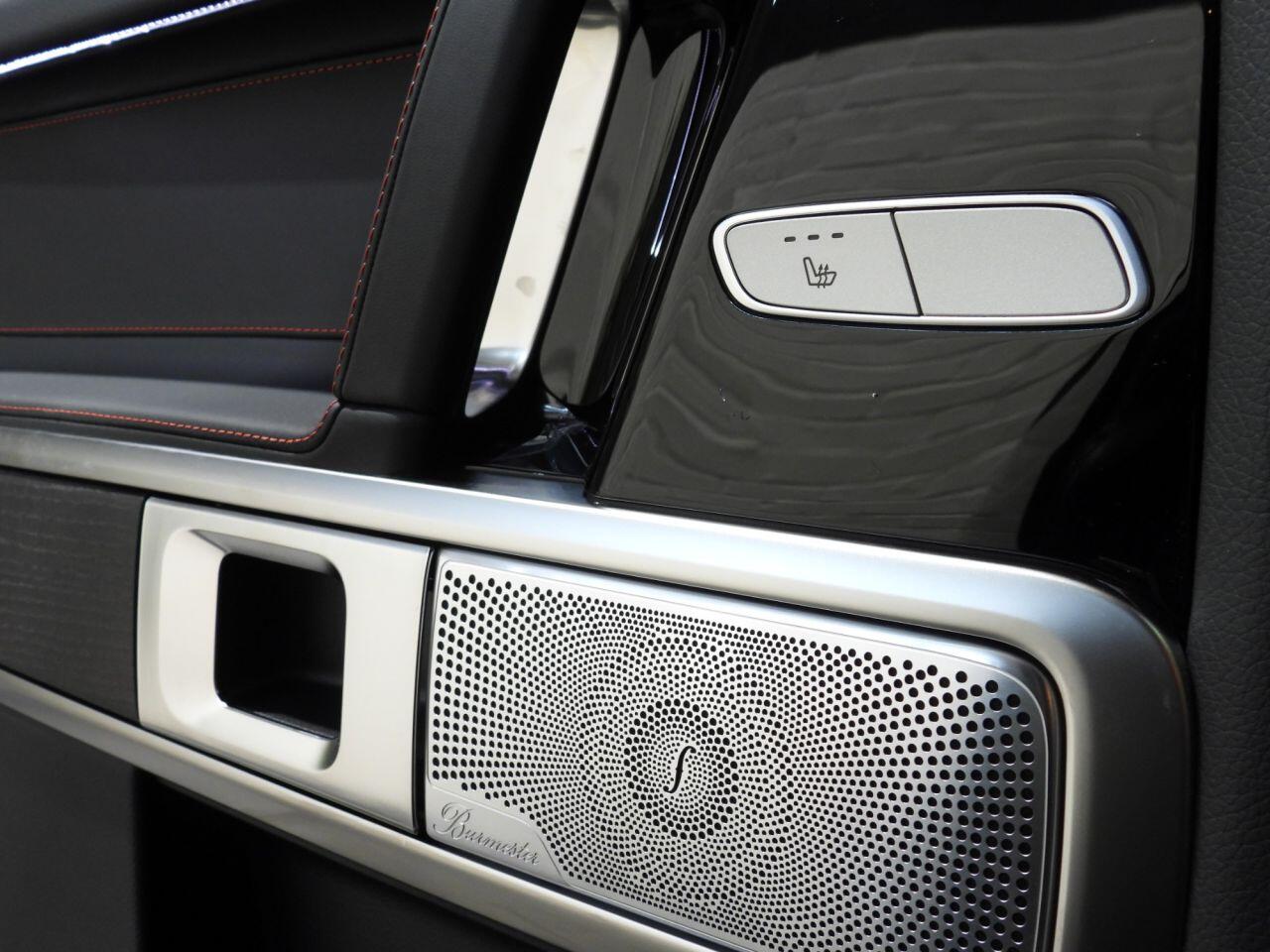 Mercedes-Benz G Class view 29