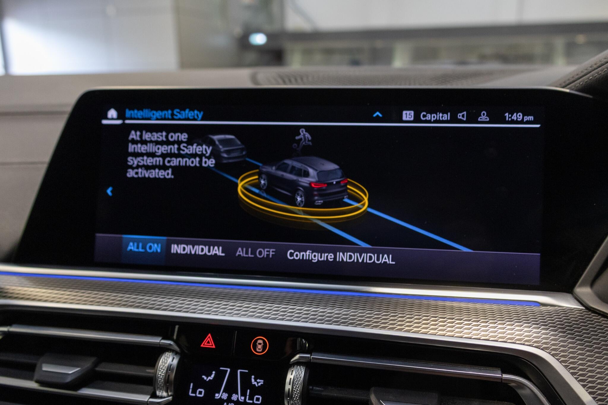 BMW X5 view 40