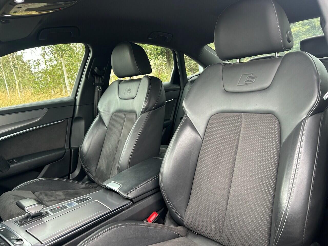 Audi A6 view 21