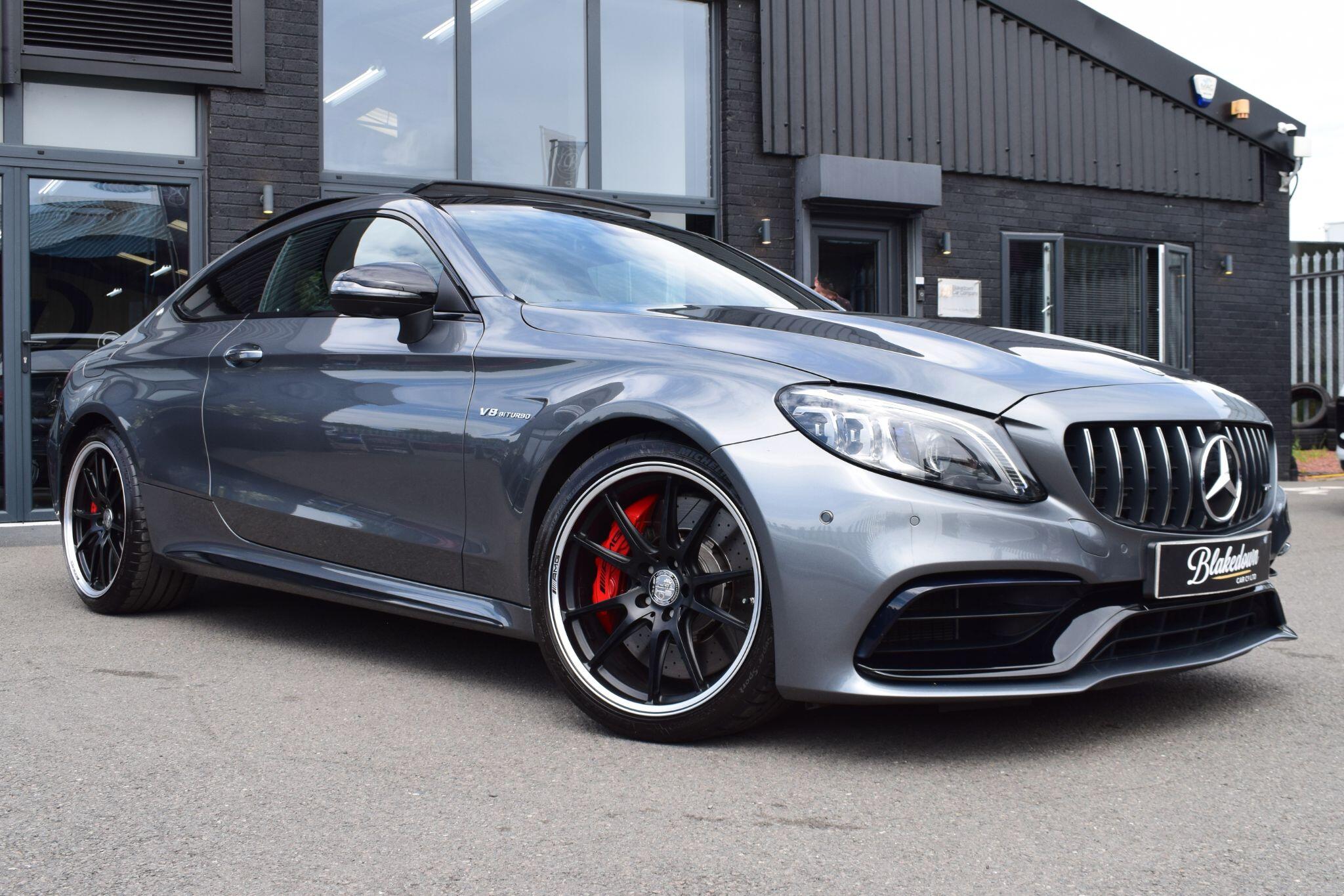 Mercedes-Benz C-Class view 3