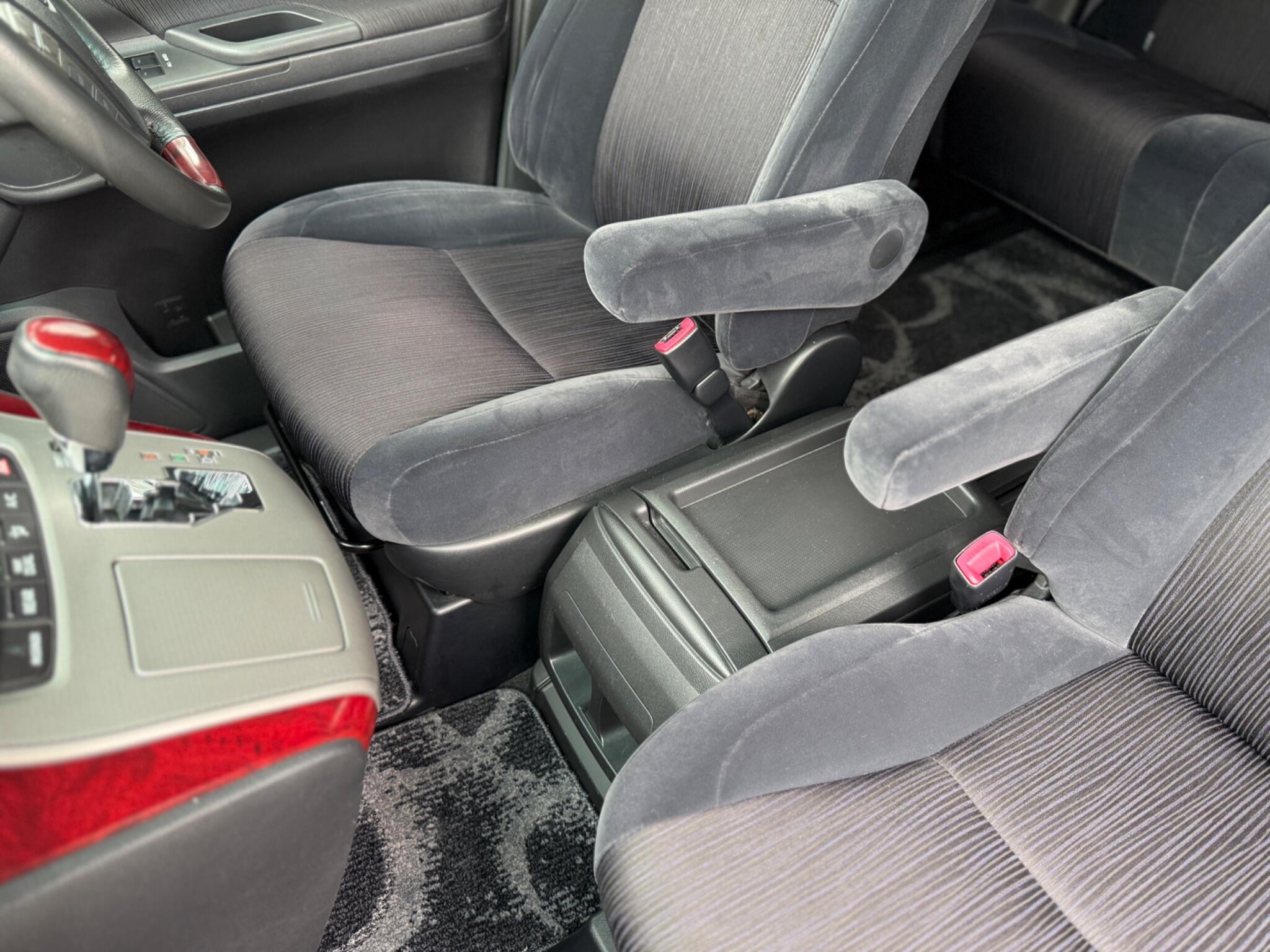 Toyota Vellfire view 49