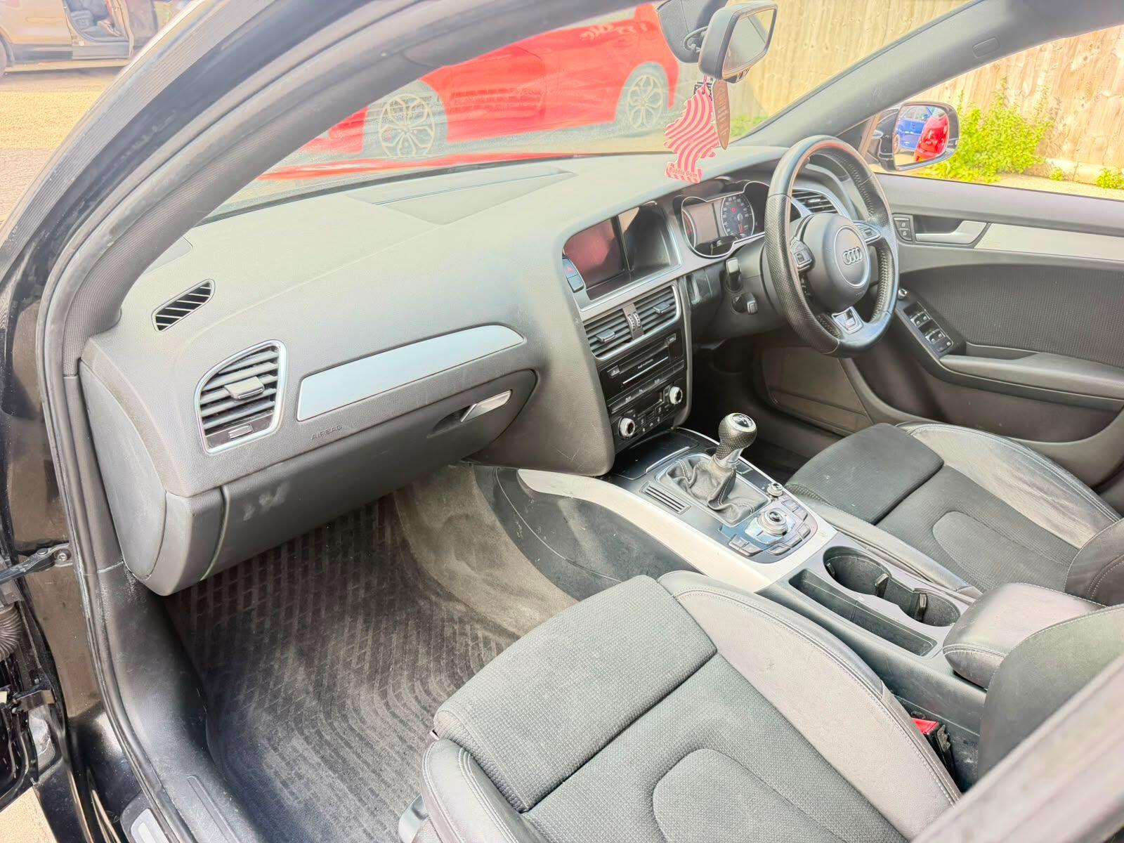 Audi A4 view 10