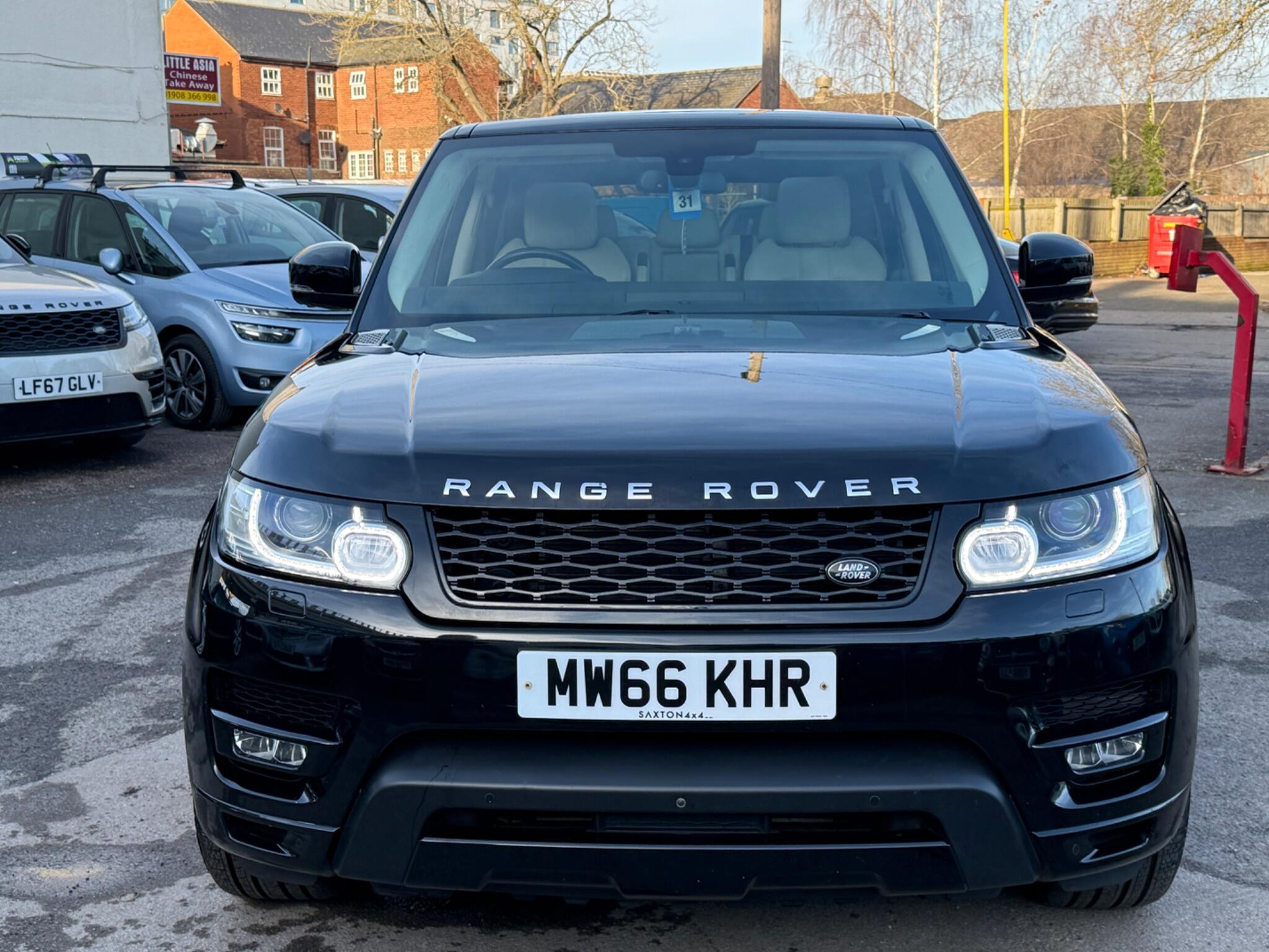 Land Rover Range Rover Sport - Image 9