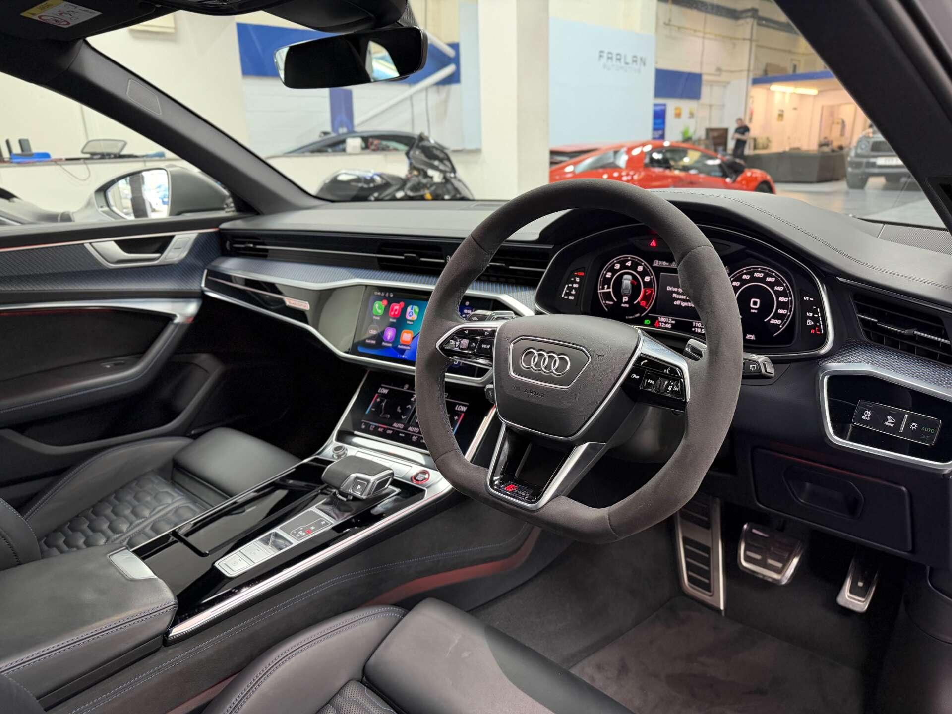 Audi RS6 view 2