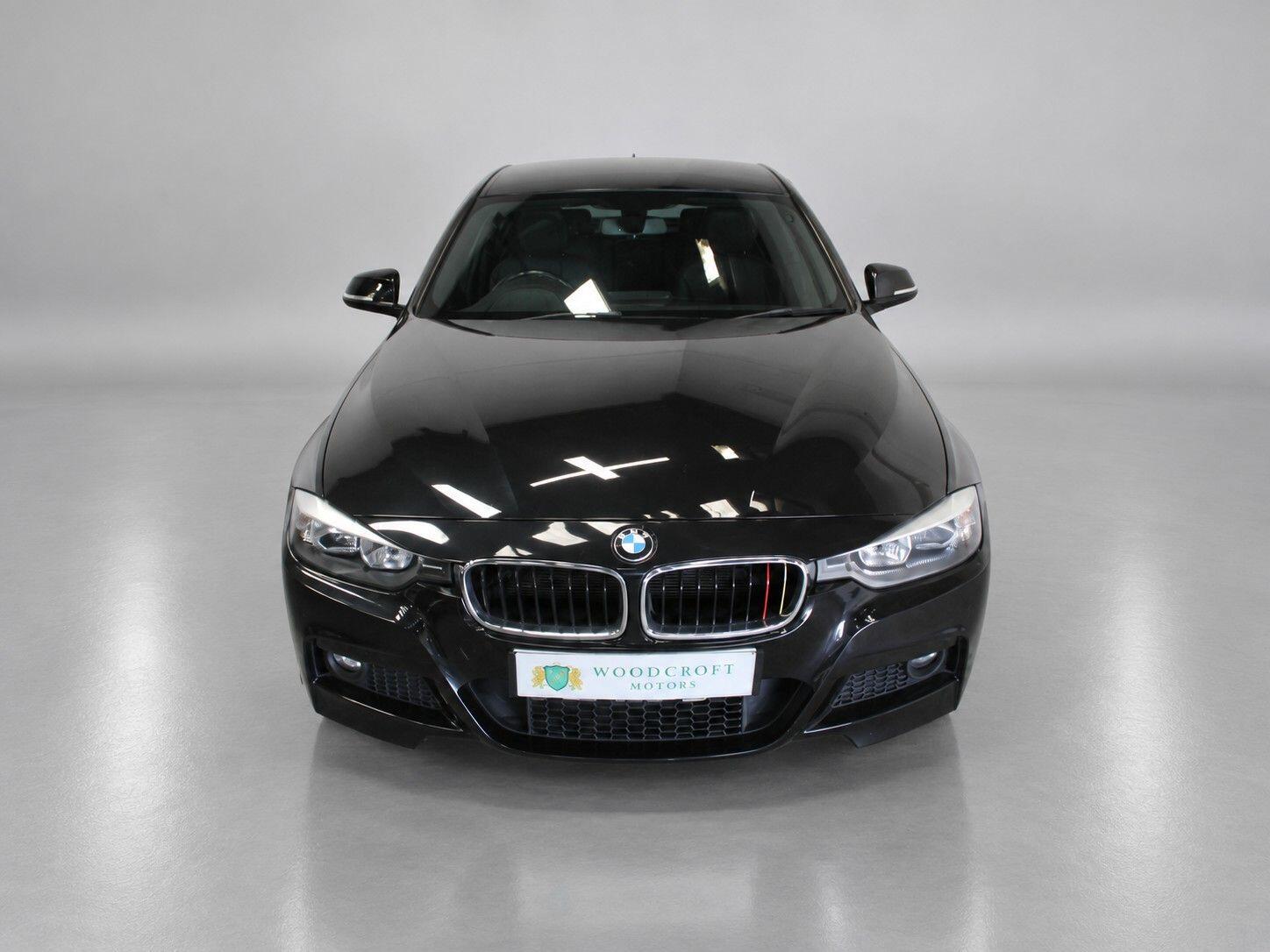 BMW 3 Series view 13
