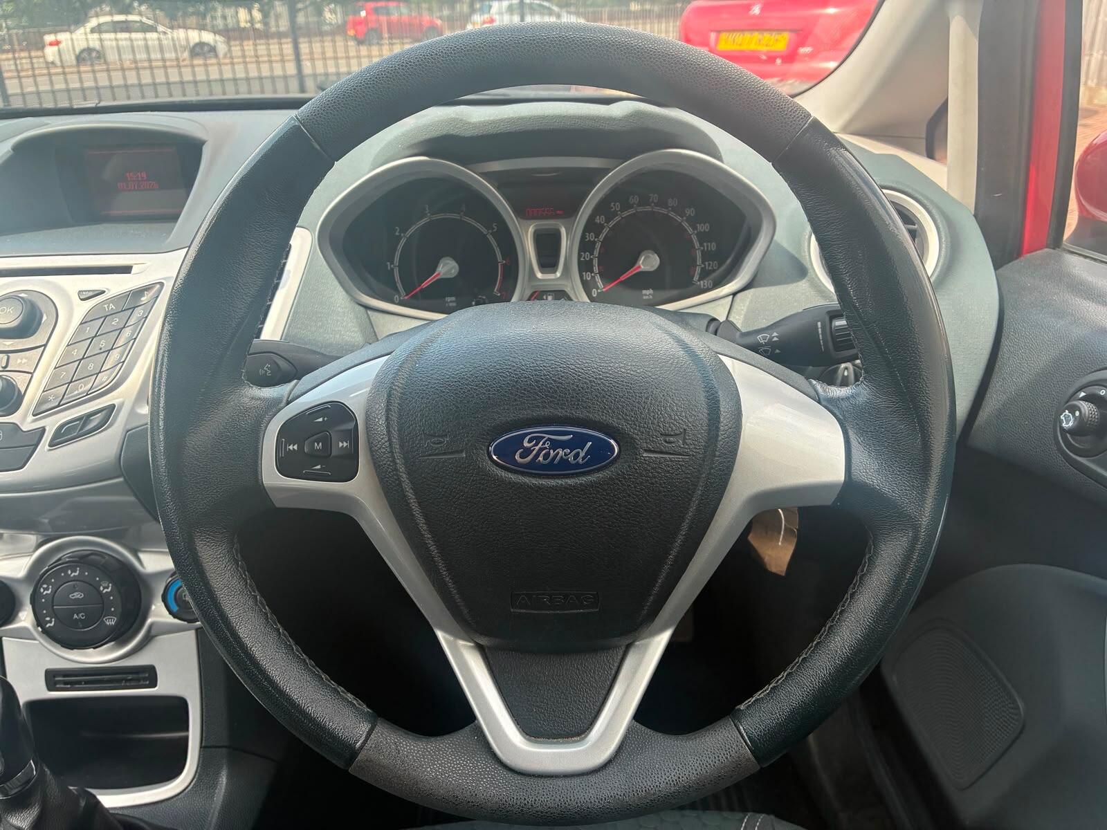 Ford Fiesta view 18