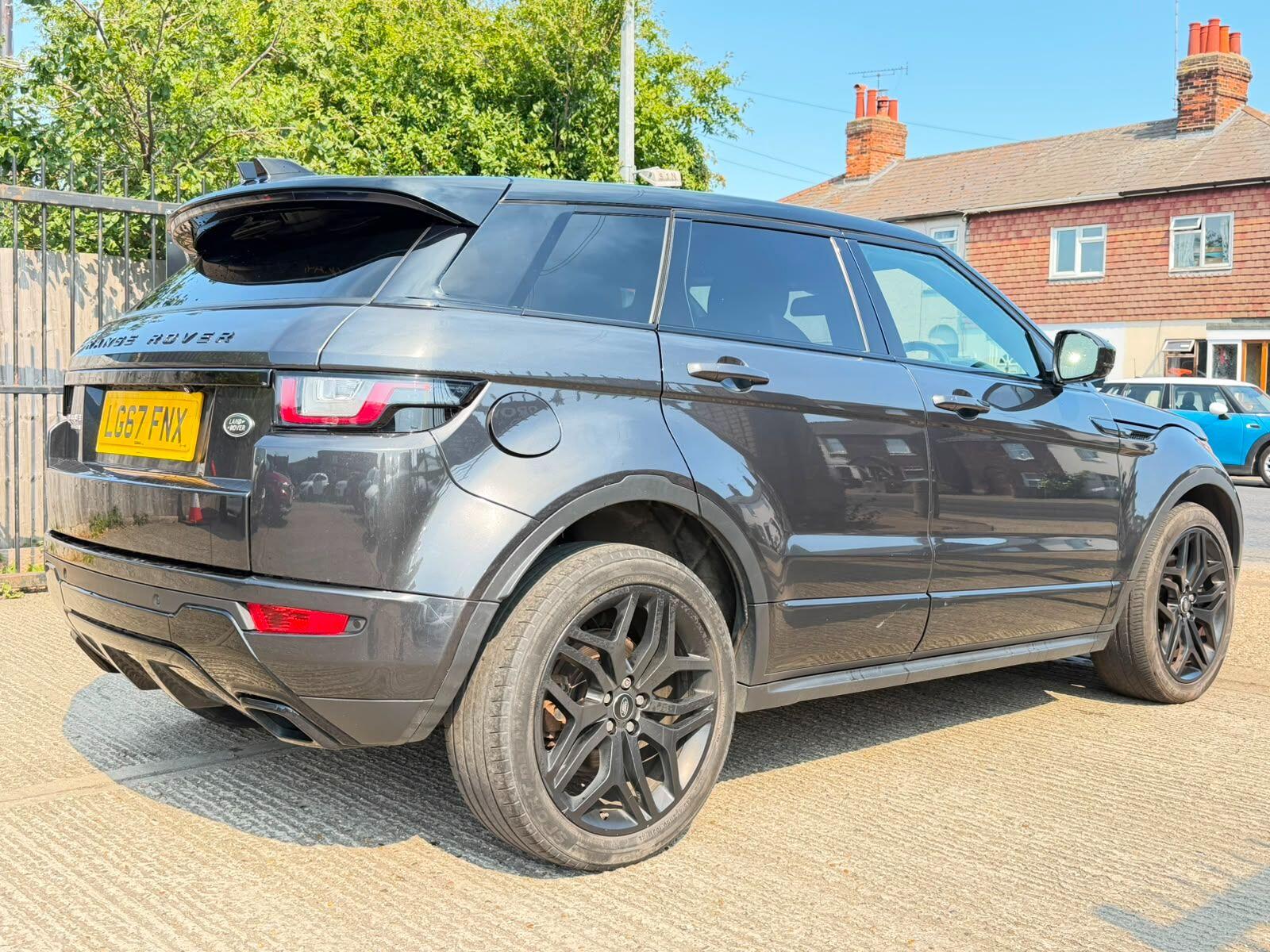 Land Rover Range Rover Evoque view 8