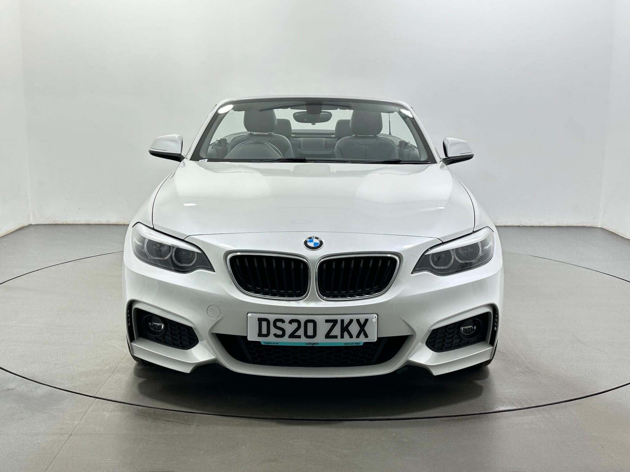 BMW 2 Series view 3