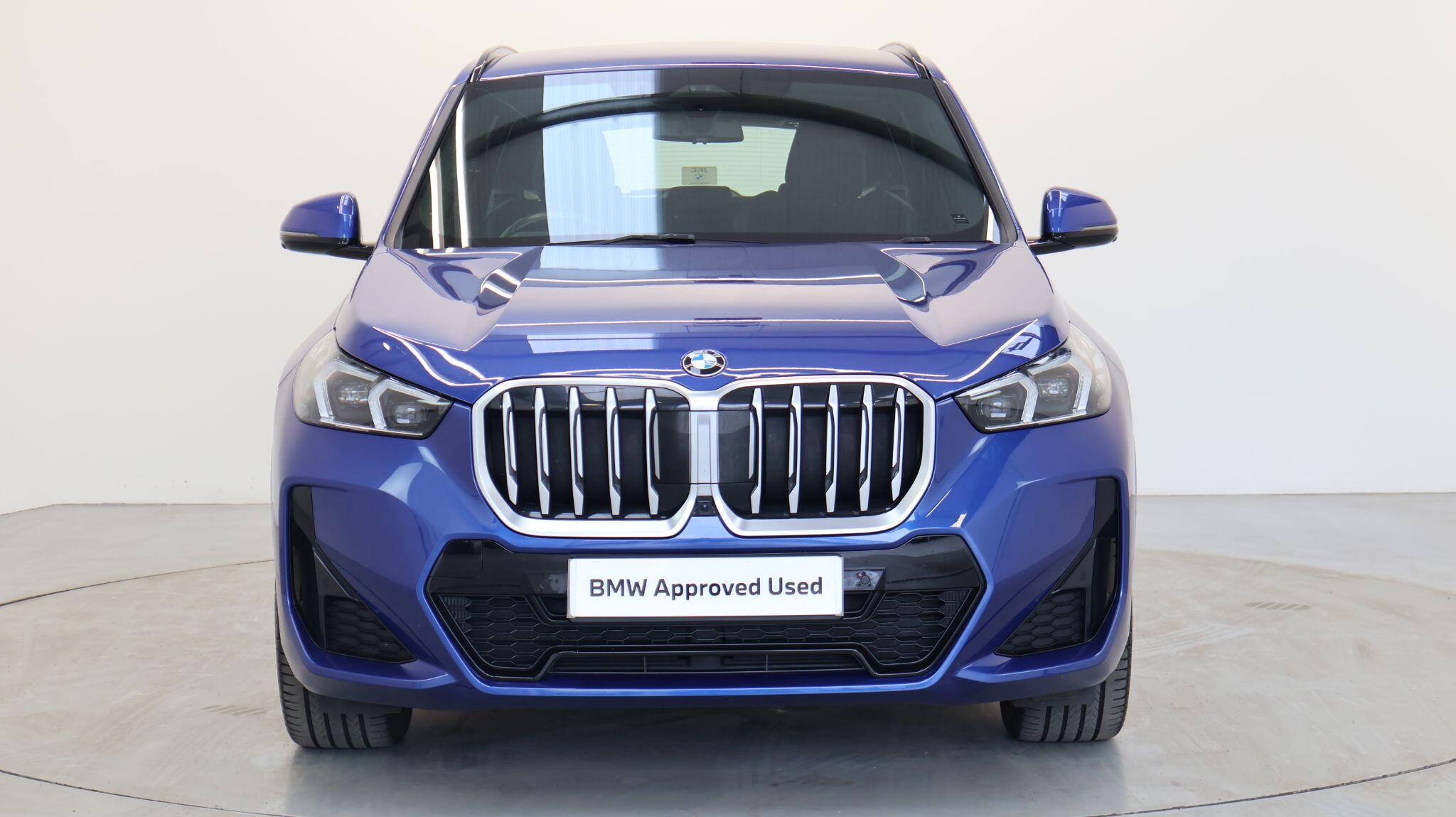 BMW X1 view 16