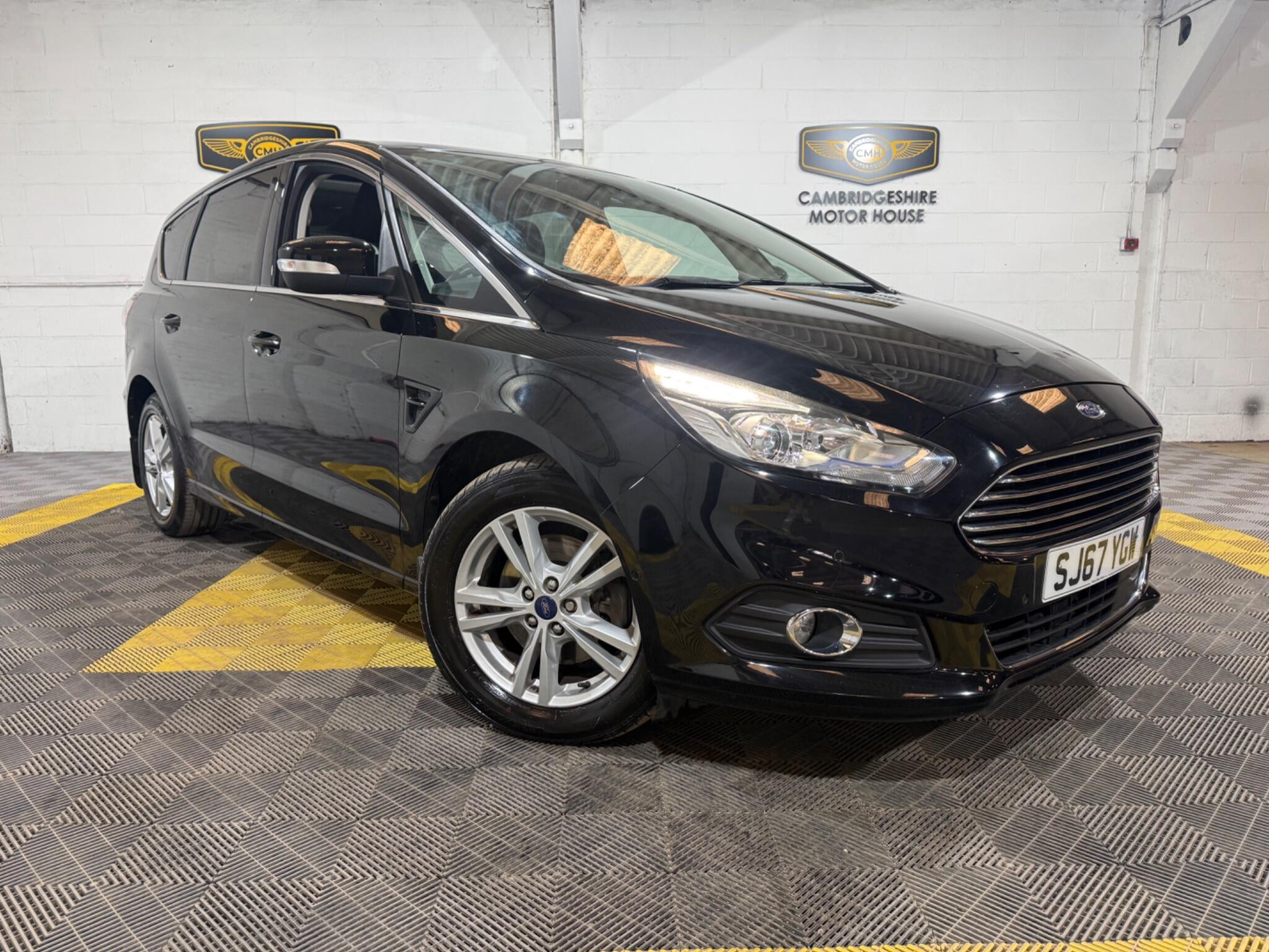 Ford S-Max main image