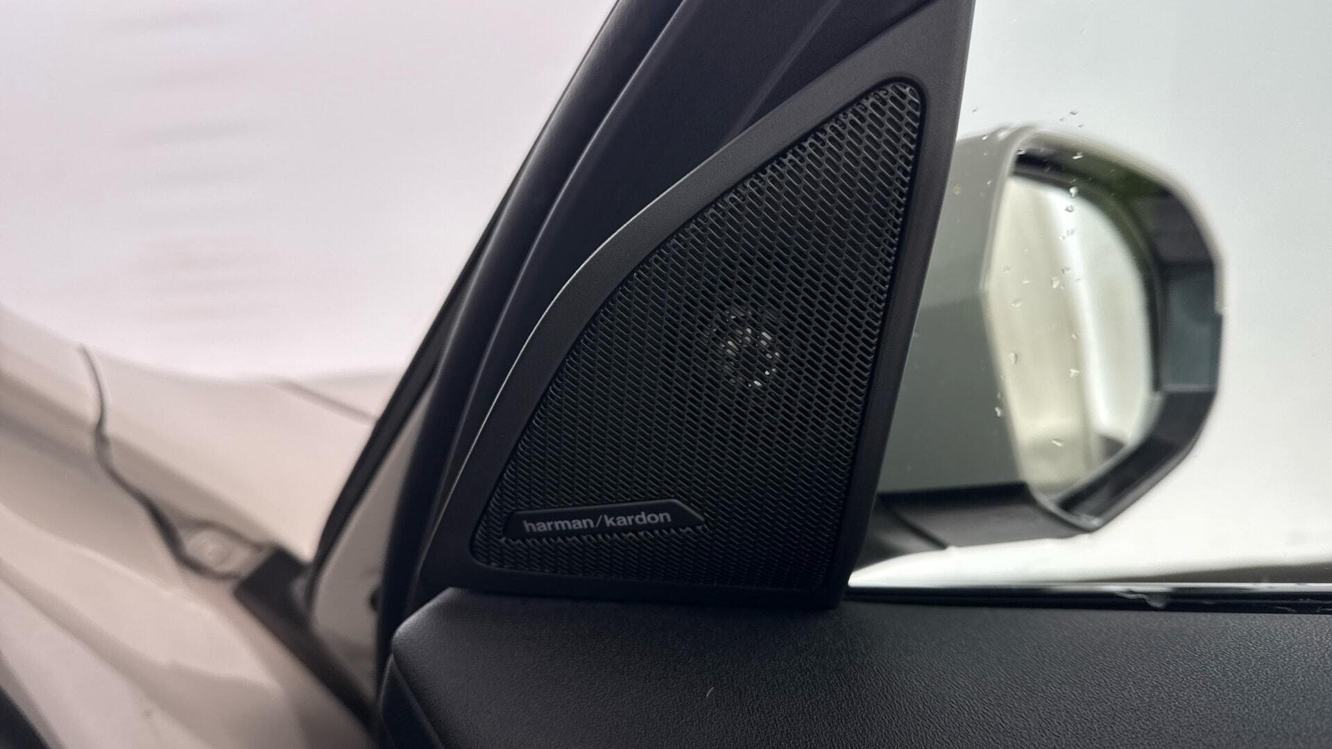 BMW X3 view 21