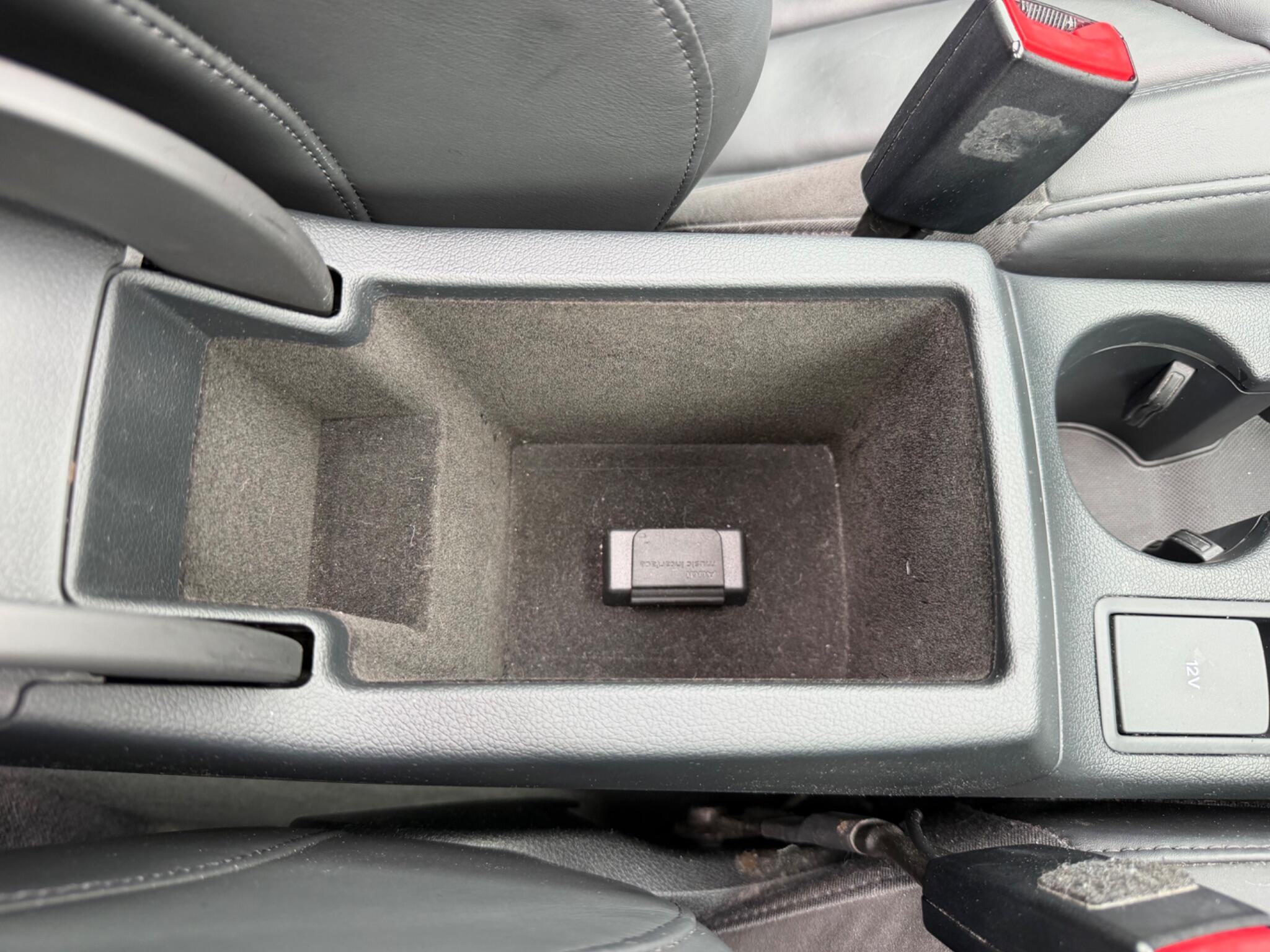 Audi Q3 view 45