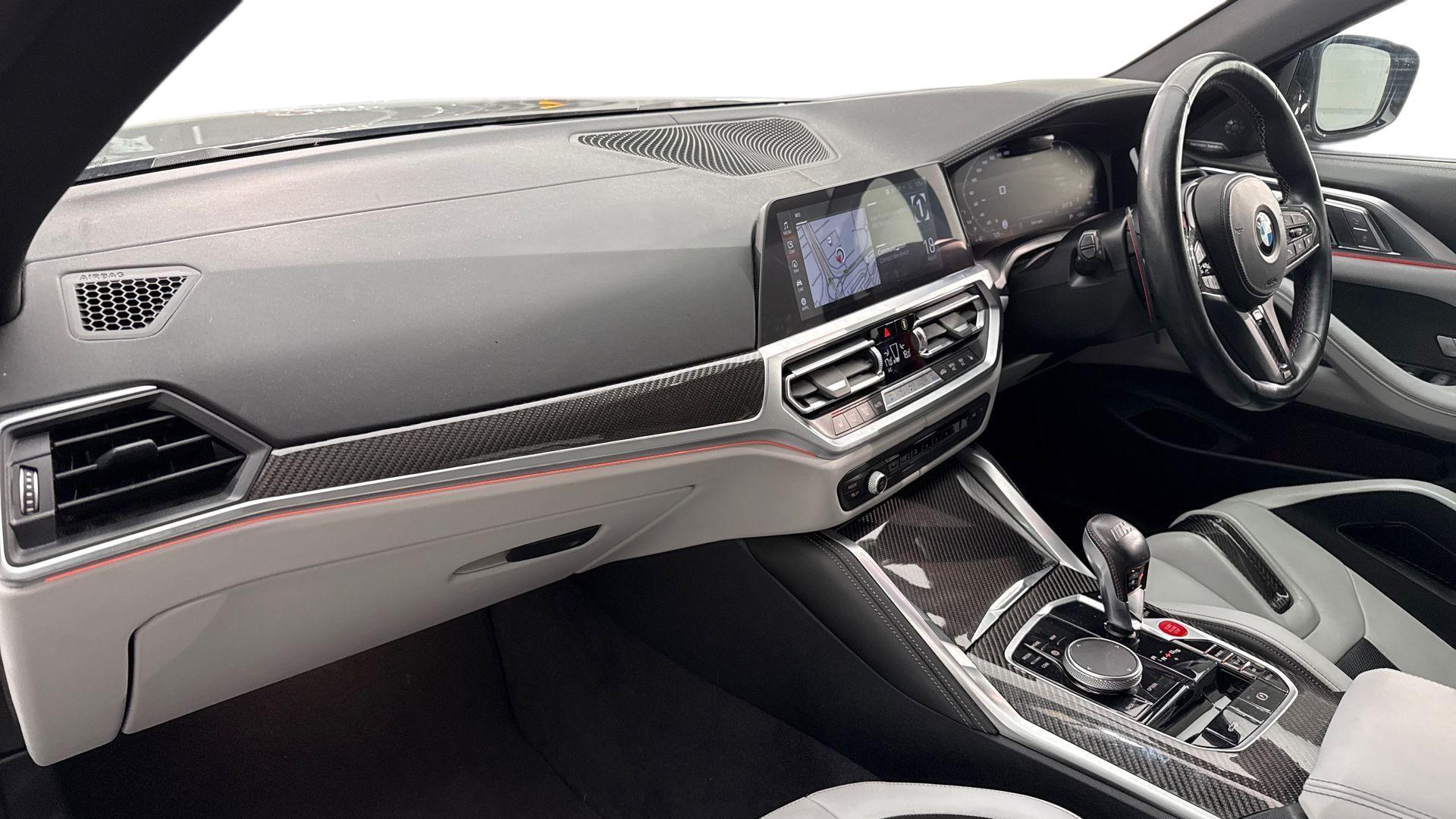 BMW M4 view 10