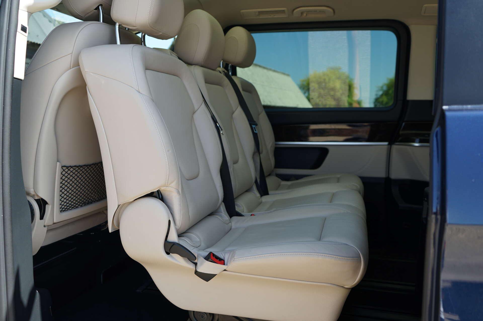 Mercedes-Benz V-Class view 13