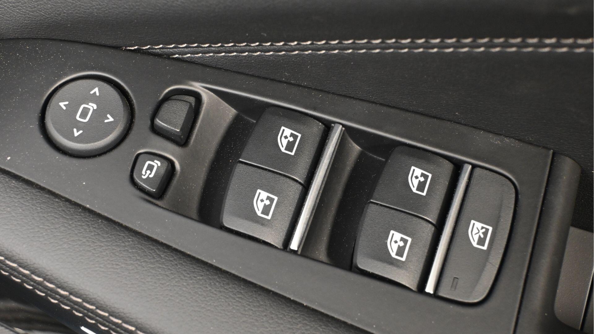 BMW X5 view 30