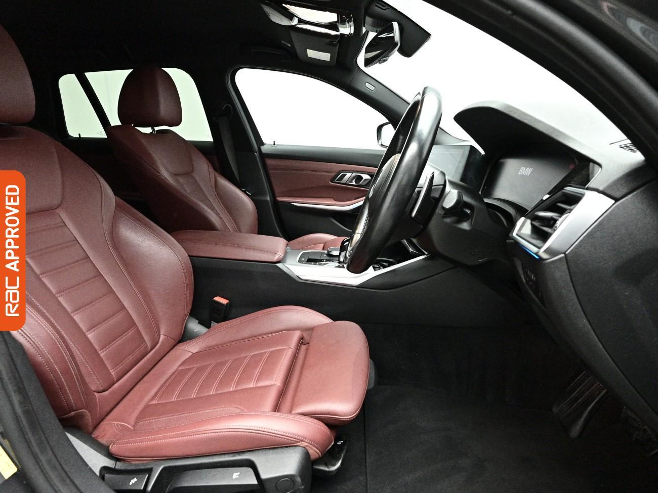 BMW 3 Series view 13