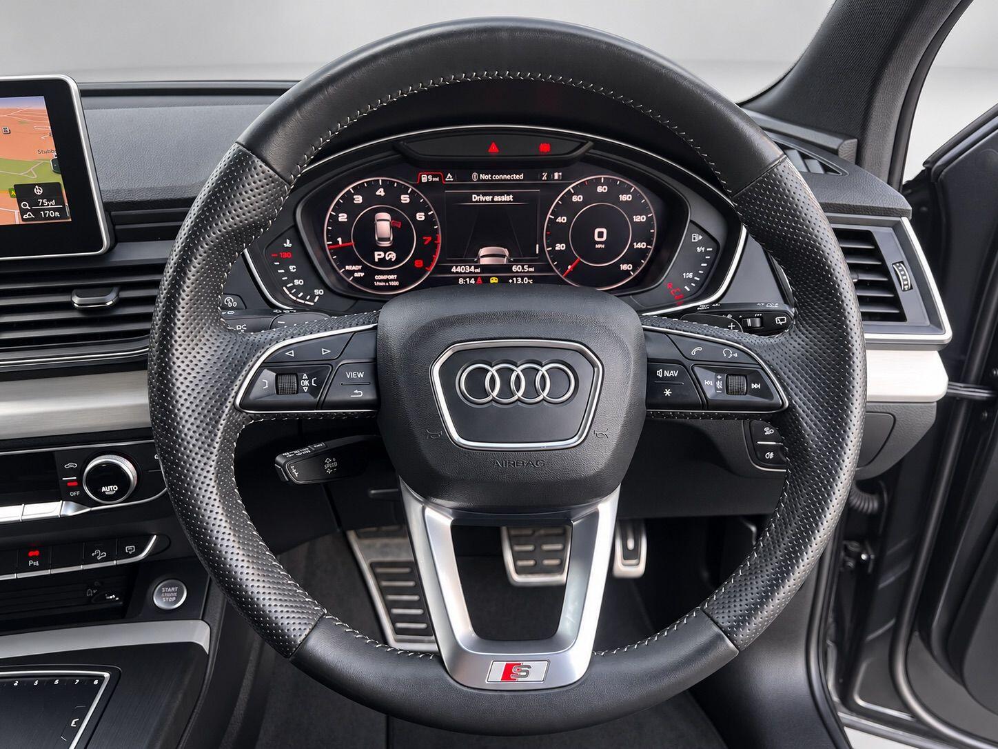 Audi Q5 view 27