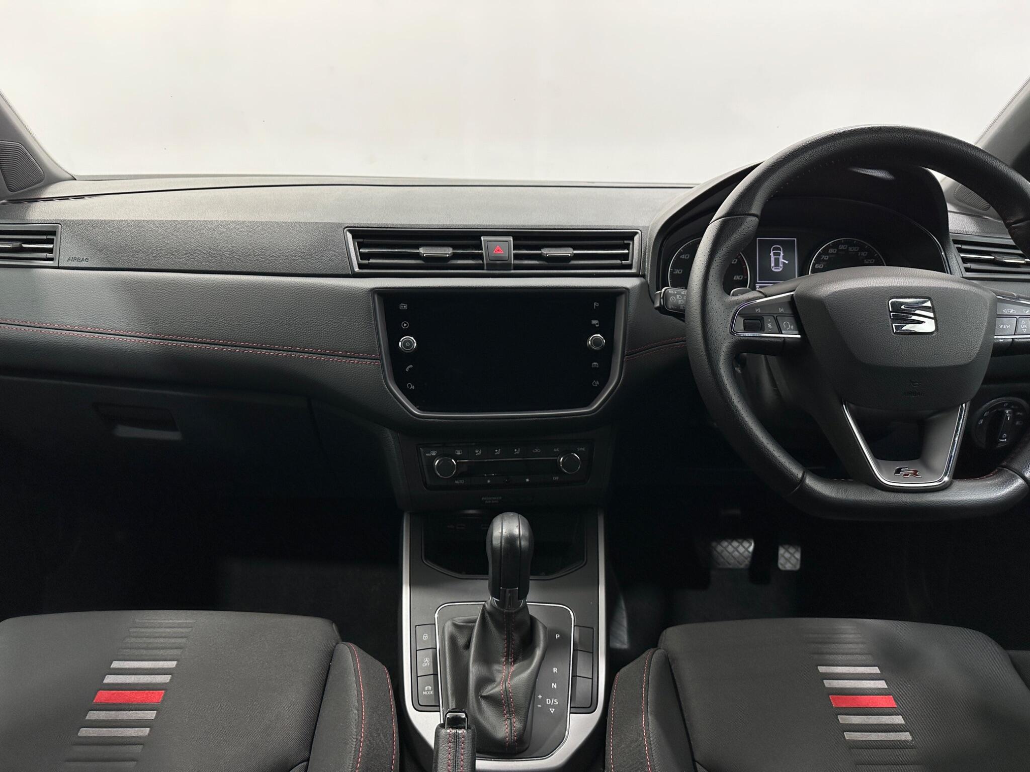 Seat Arona view 20