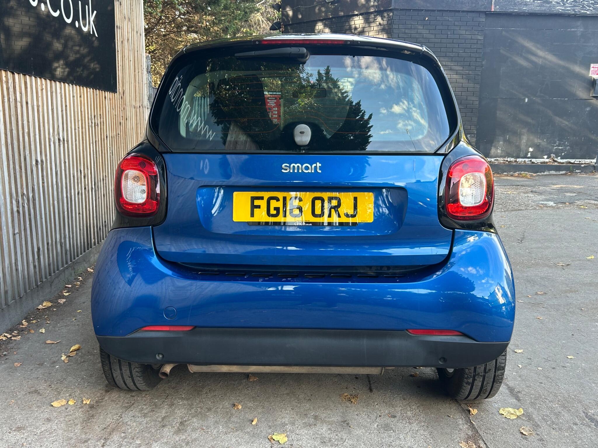 Smart Fortwo view 19