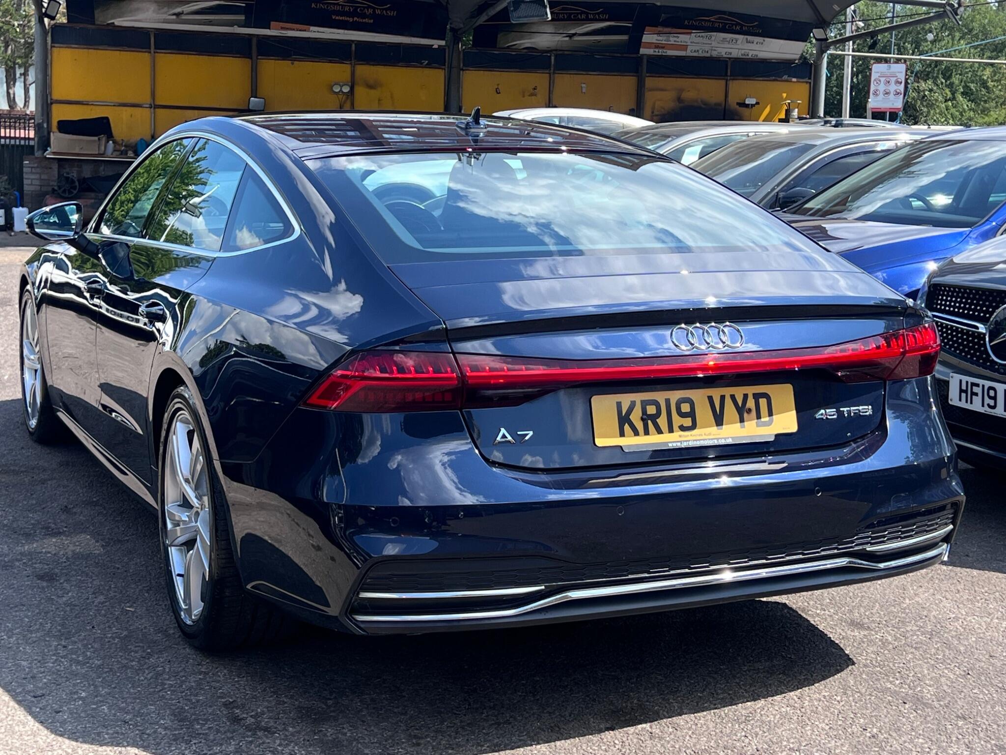 Audi A7 view 15