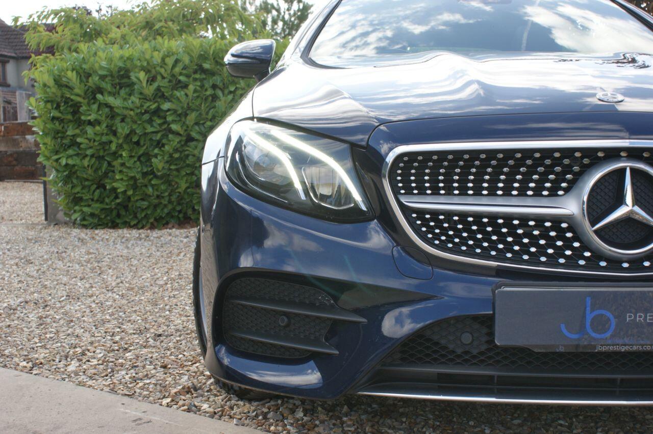 Mercedes-Benz E Class view 6