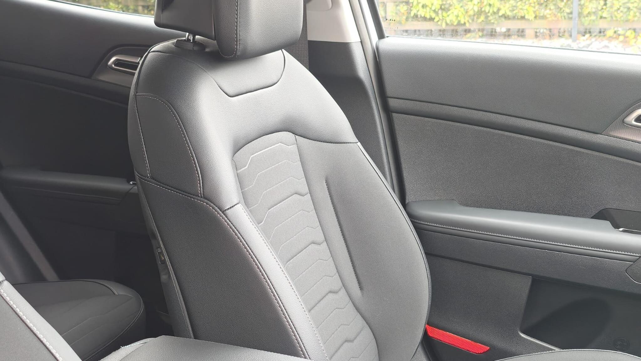 Kia Sportage view 23