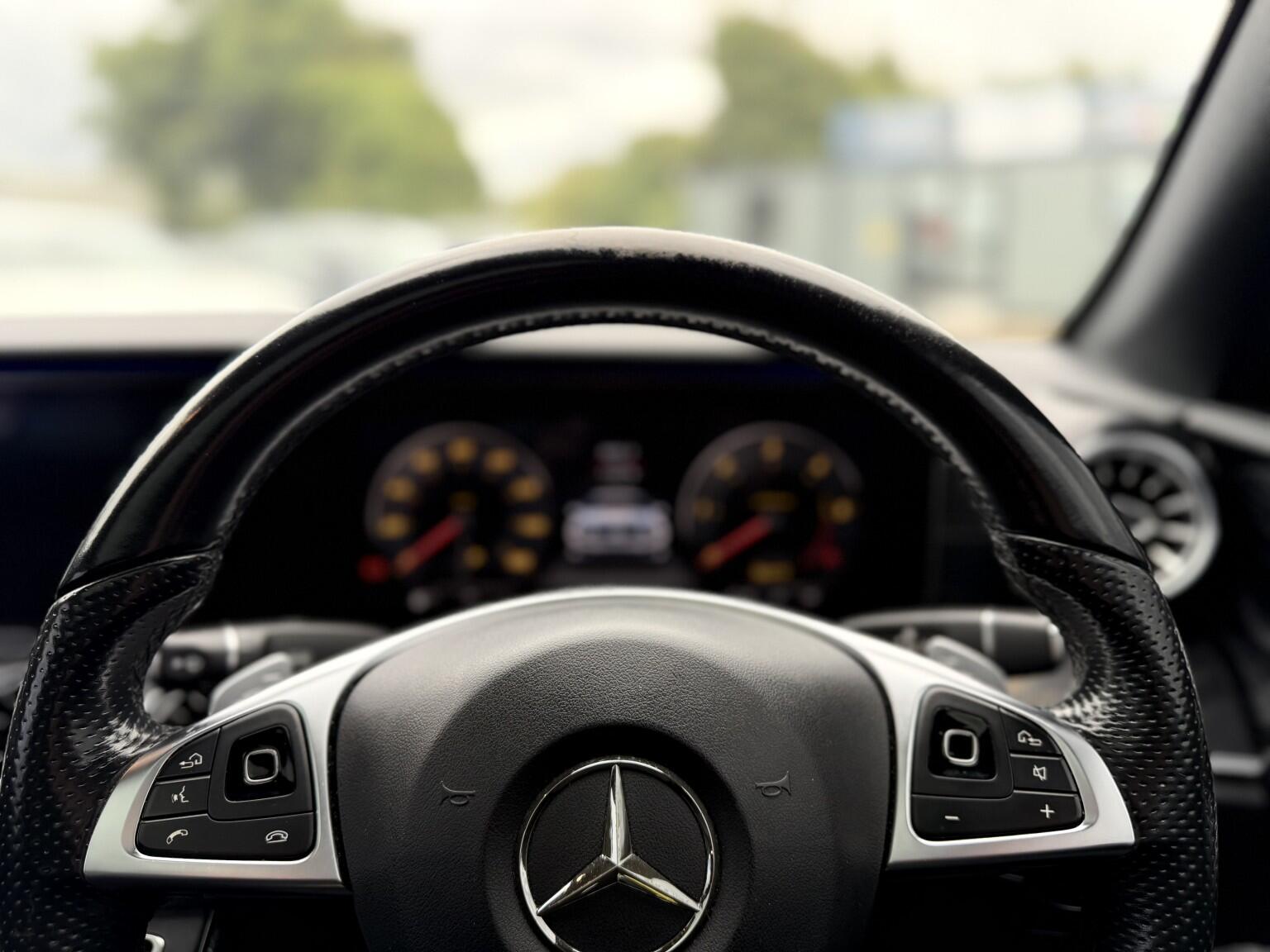 Mercedes-Benz E-Class view 17