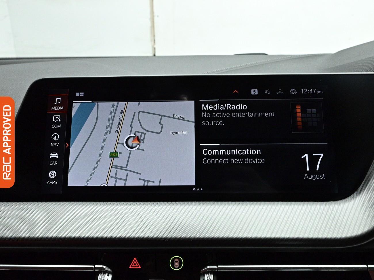 BMW 1 Series view 3