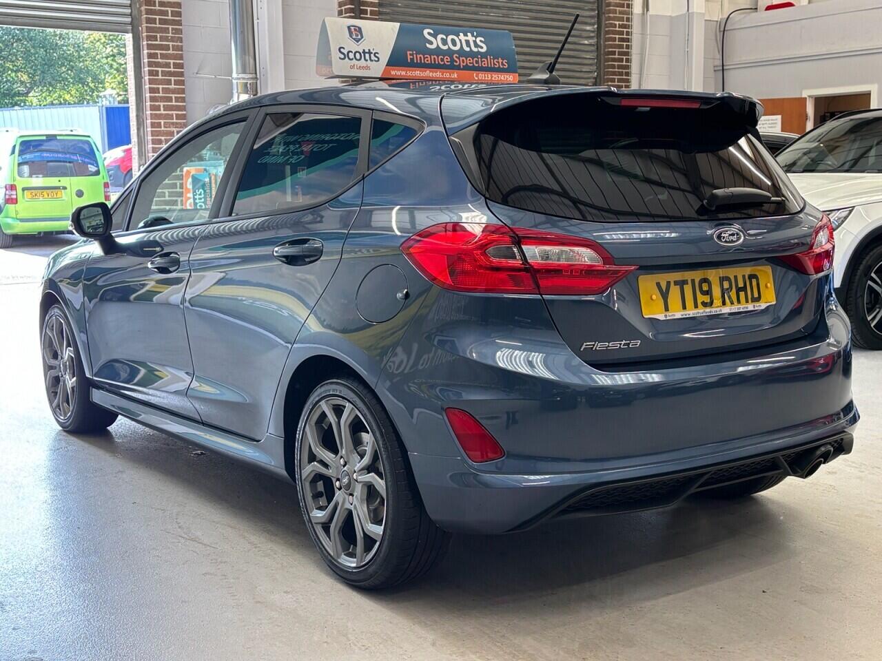 Ford Fiesta view 7