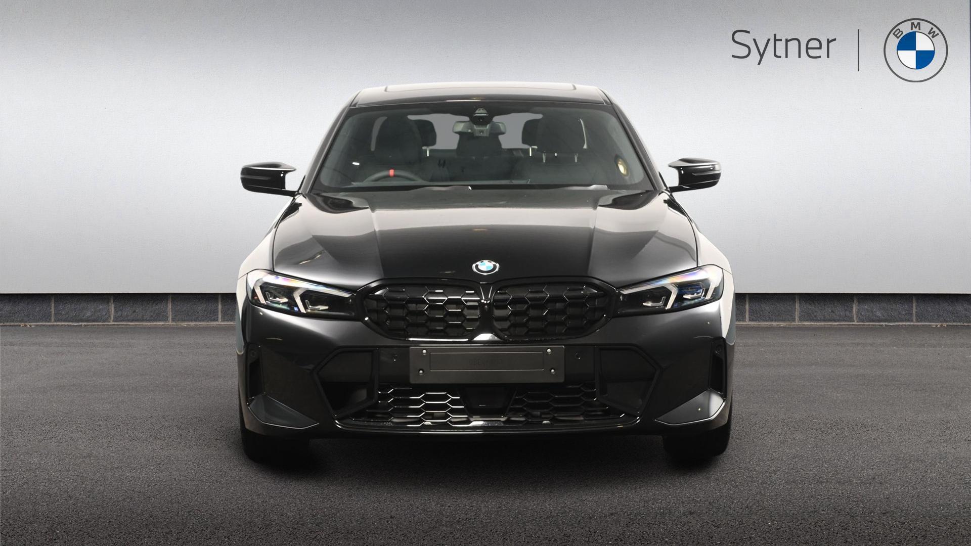 BMW 3 Series view 16
